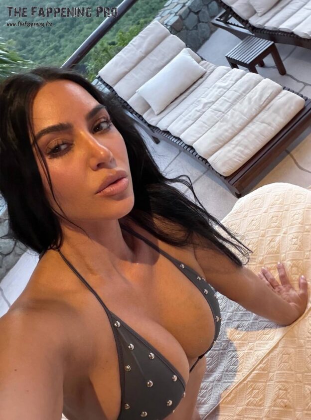Kim Kardashian Sexy