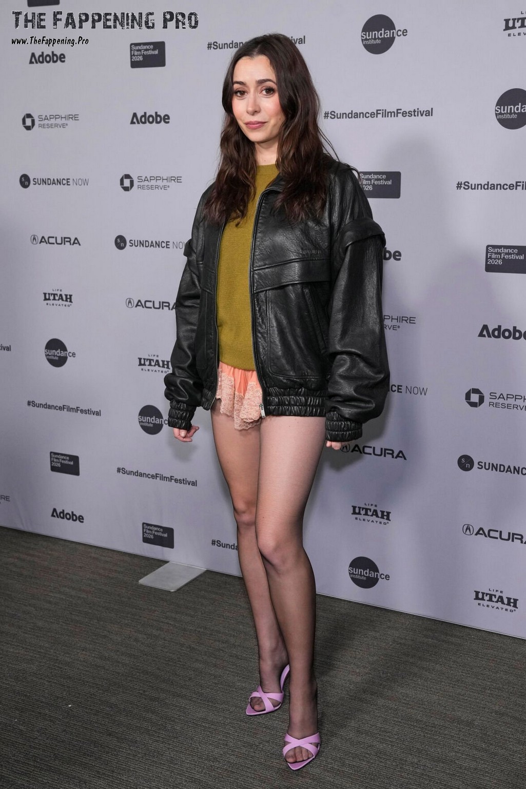 Cristin Milioti Sexy