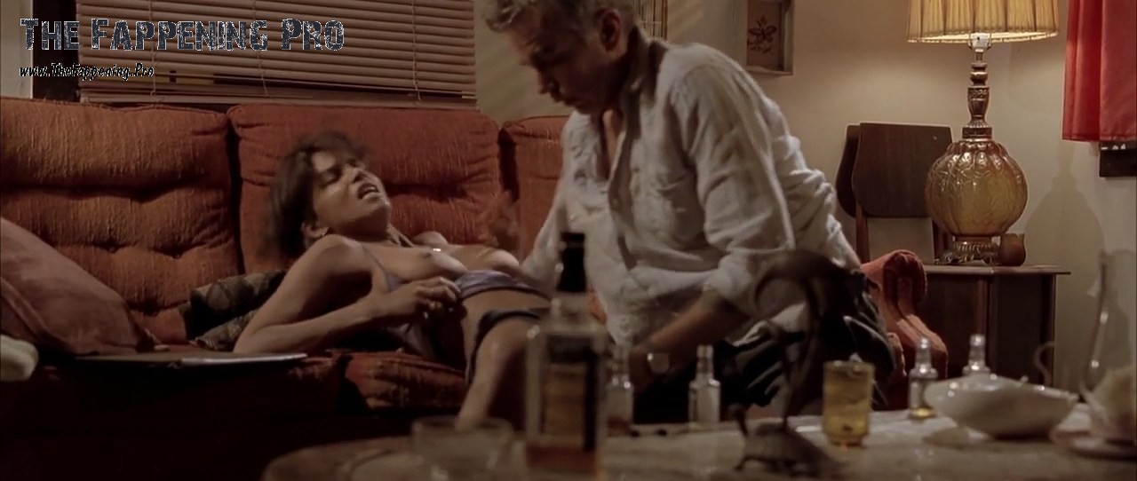 Halle Berry Topless Monster’s Ball 