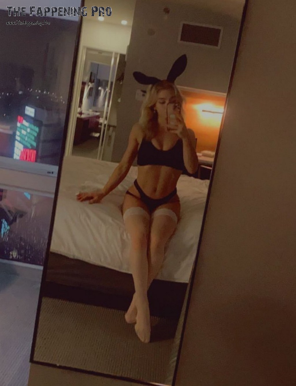 Amber Glenn Leaked Selfie