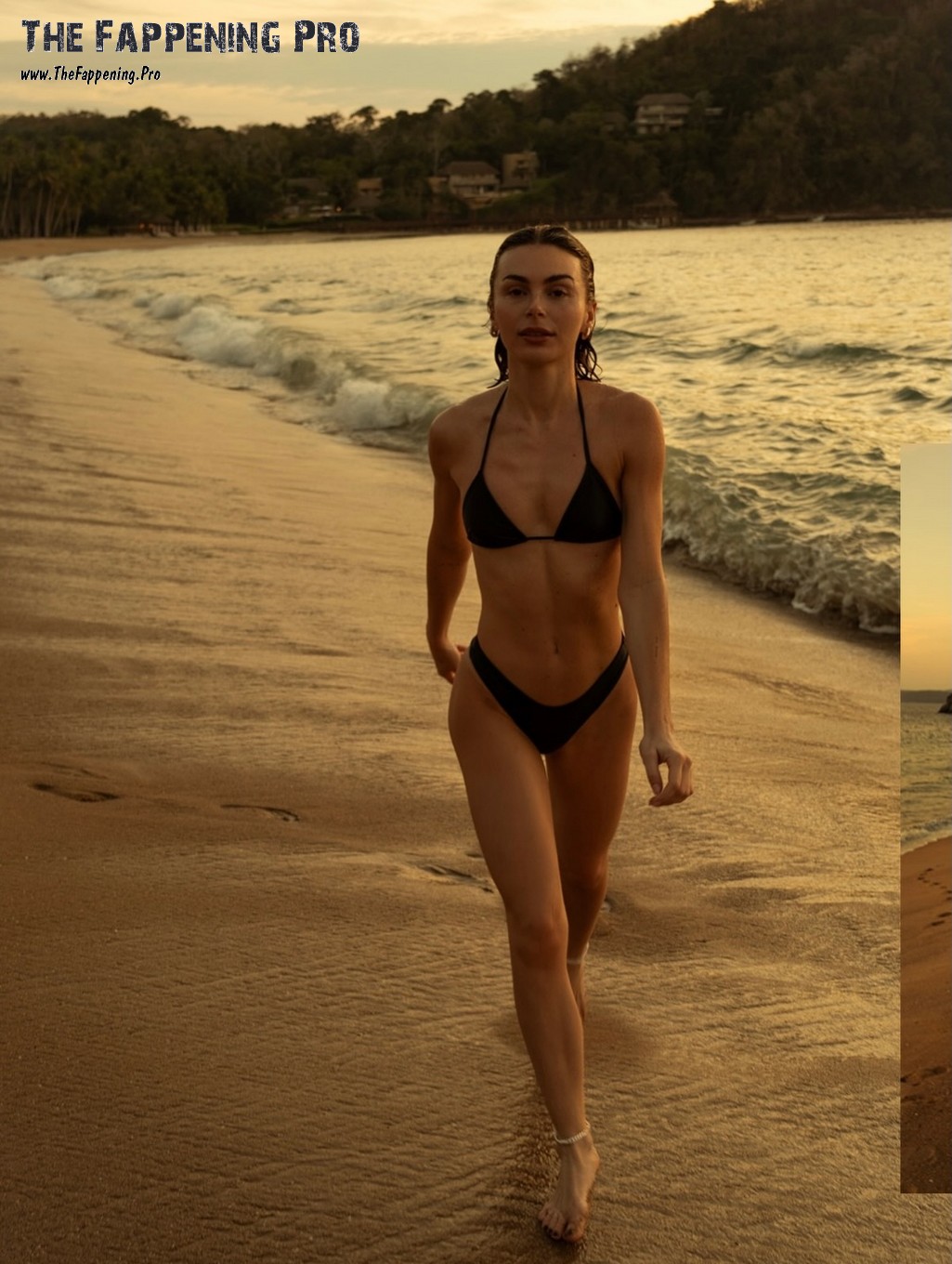 Allegra Shaw Sexy In Bikini