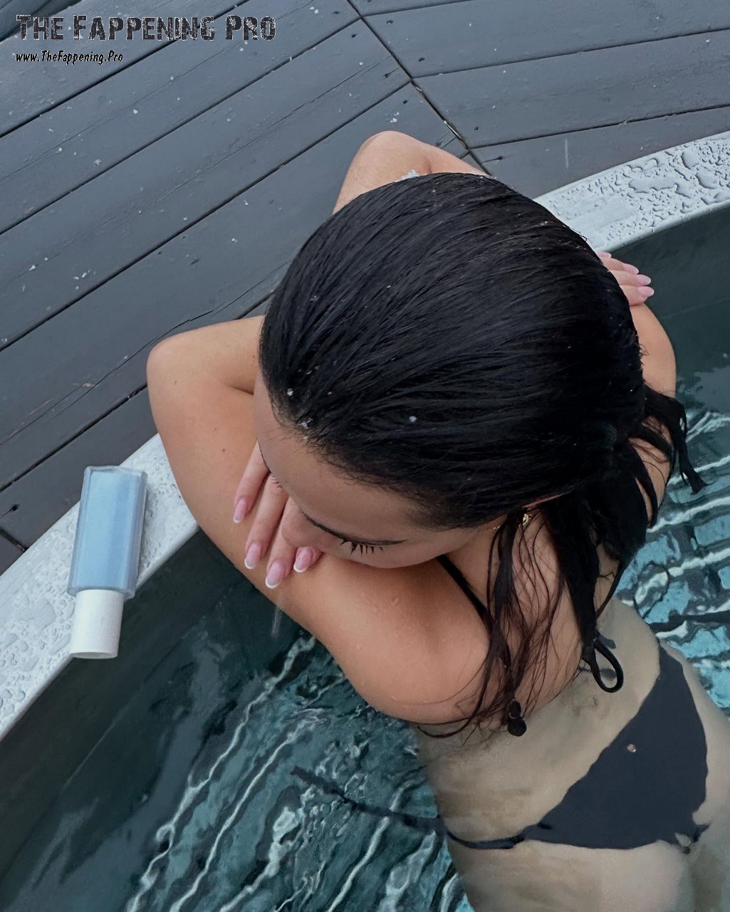 Alicia Breuer Wet And Sexy Ass