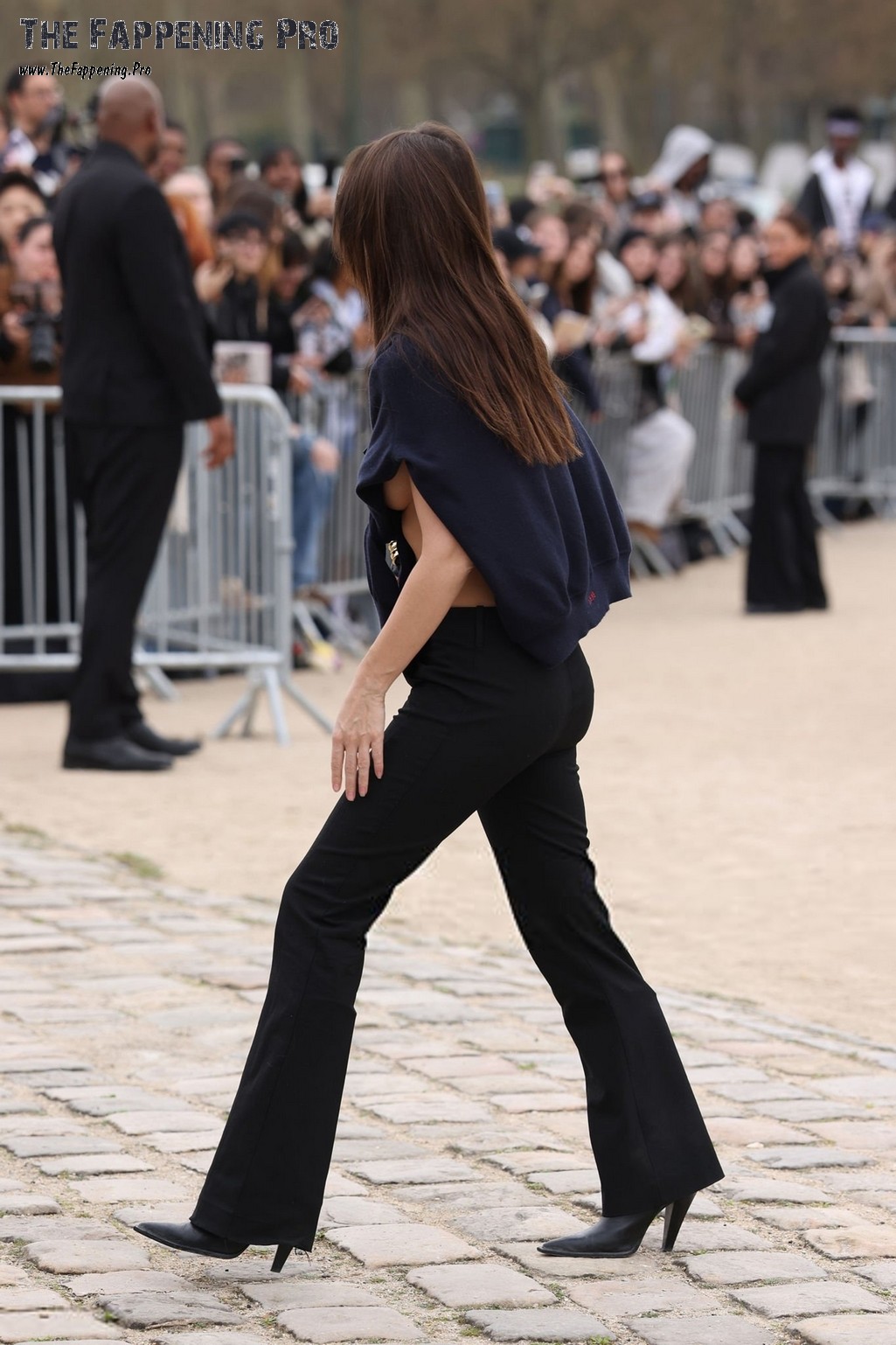 Emily Ratajkowski Tits