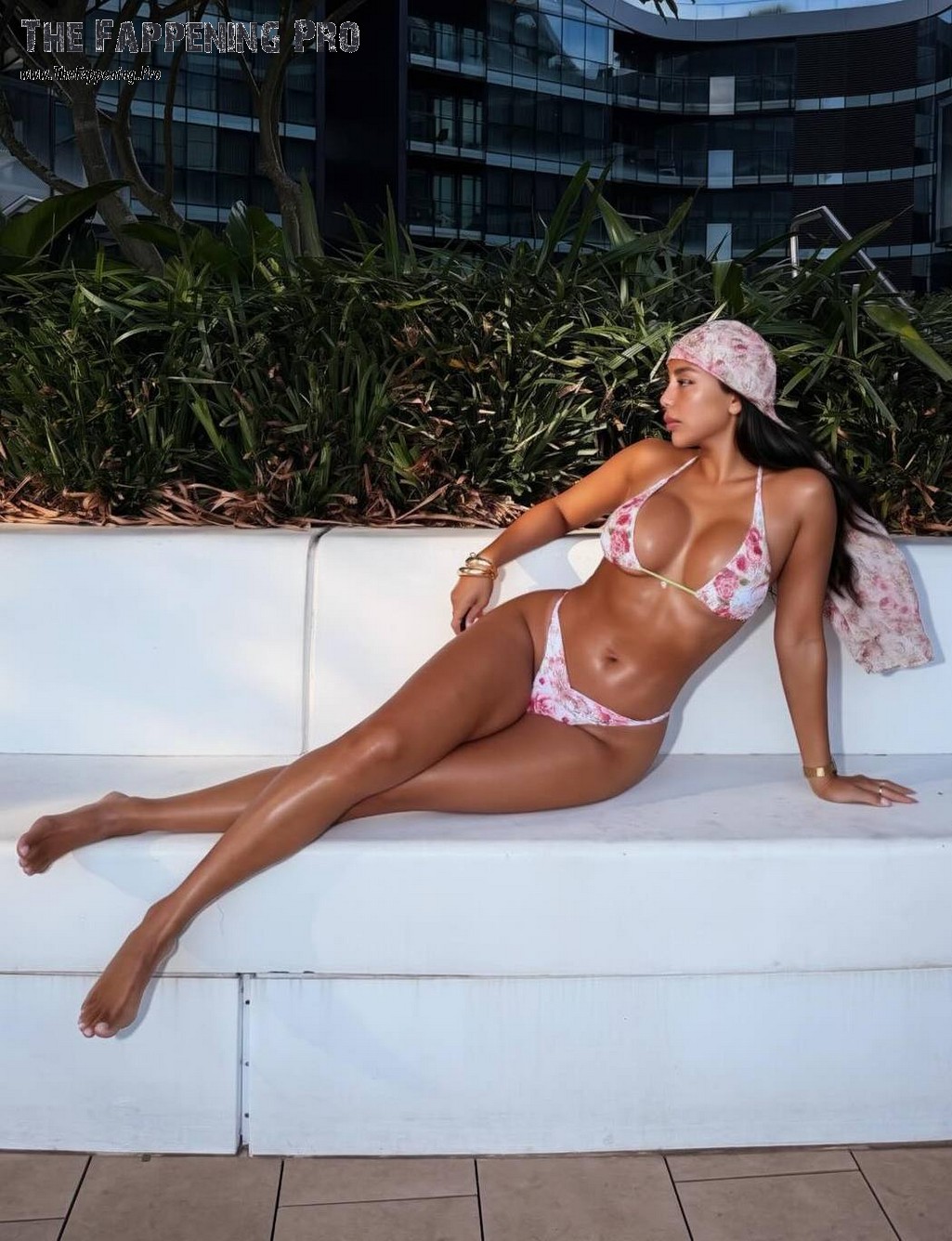 Erika Kita Sexy In Bikini