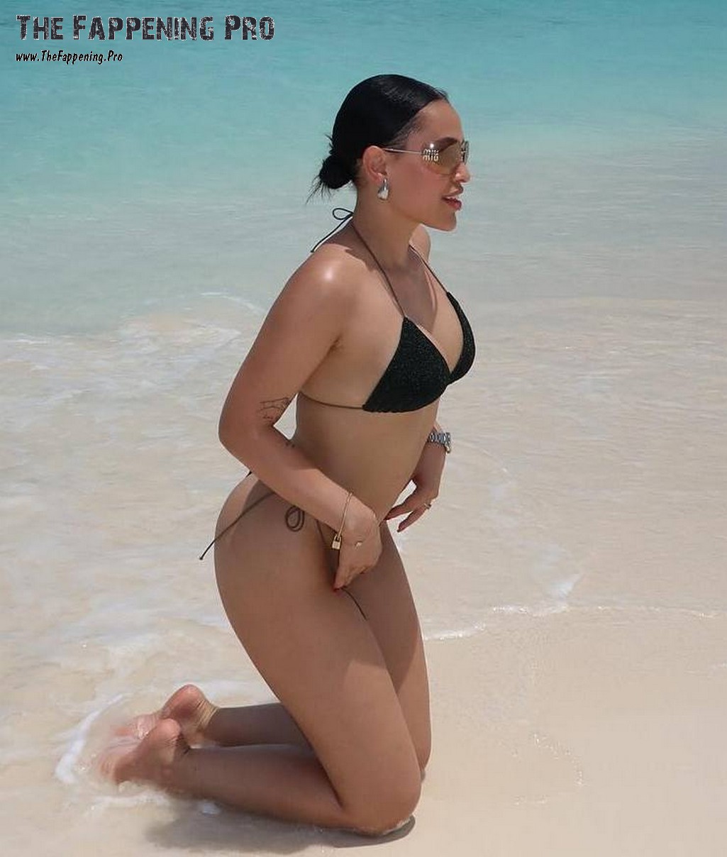 Gera Ponce Sexy In Bikini