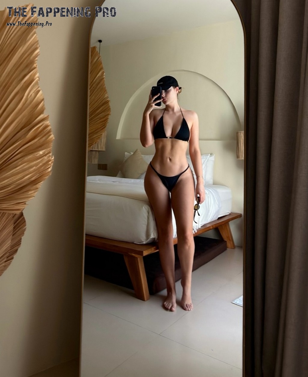 Sarah Harris The Fappening