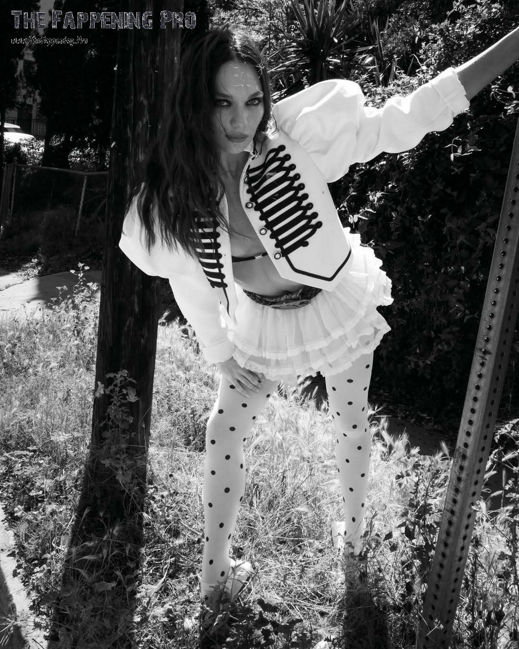 Maddie Ziegler Sexy In Stockings