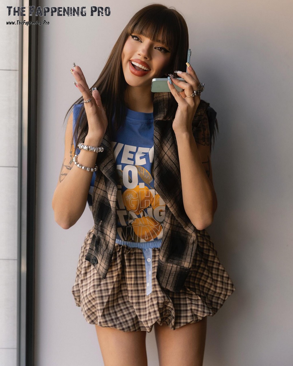 Singer Dara Cosplay