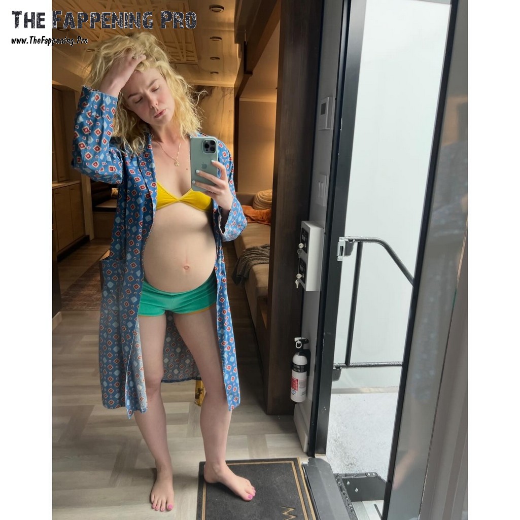 Elle Fanning Sexy And Pregnant Hot Selfie Barefoot