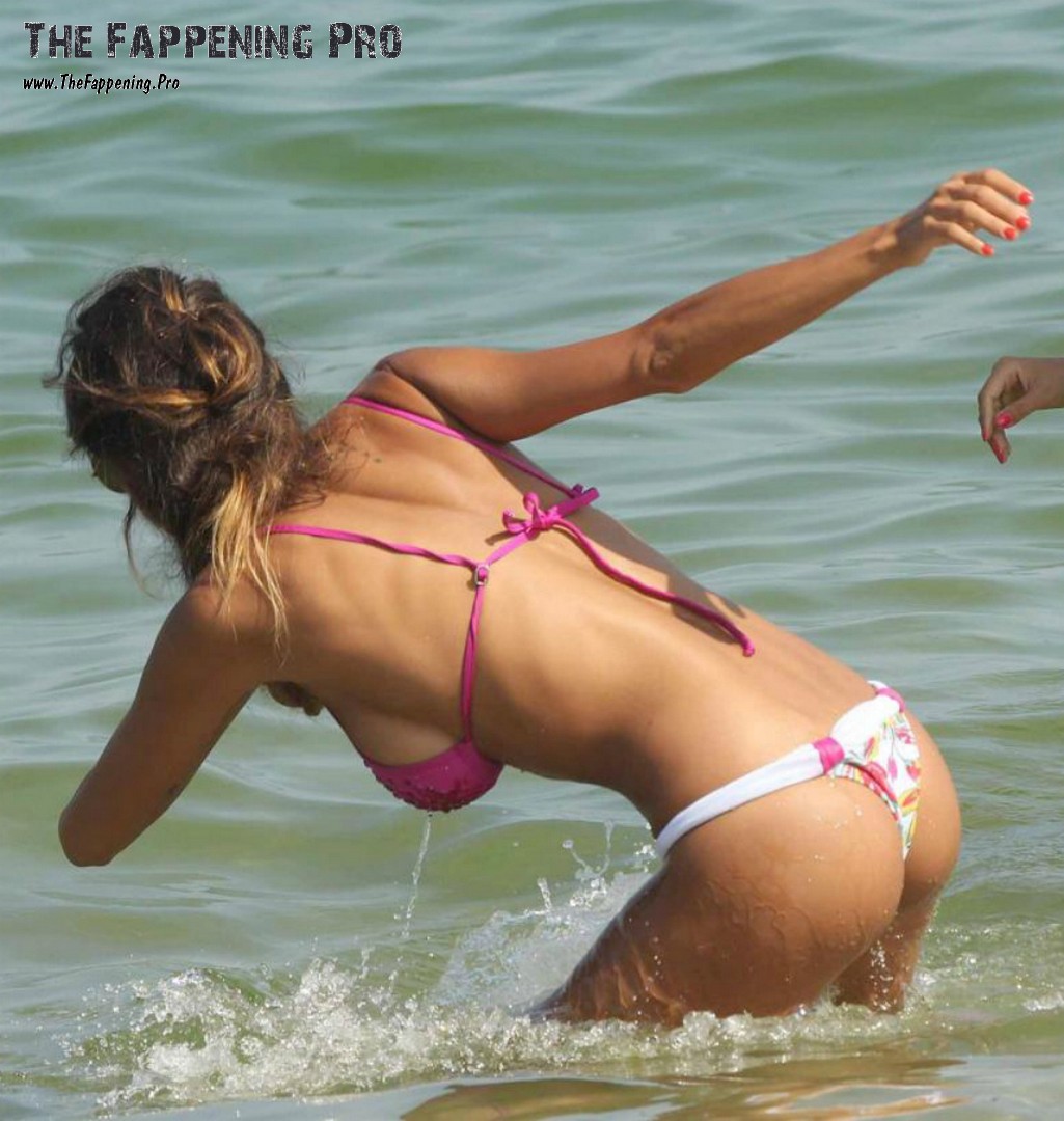 Cristina Buccino Fappening