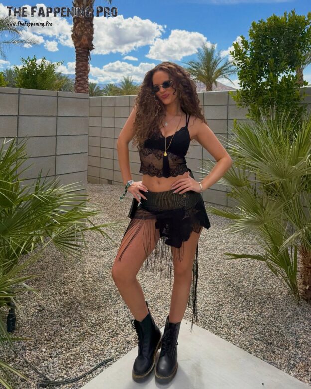 Madison Pettis Leggy