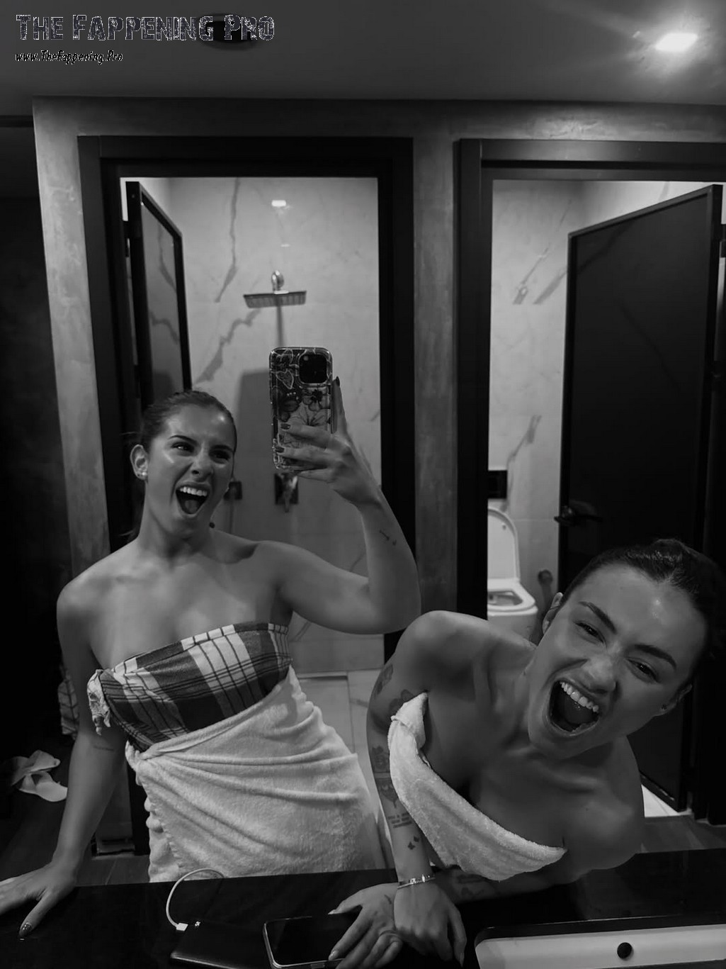 Abril Cols Fappening