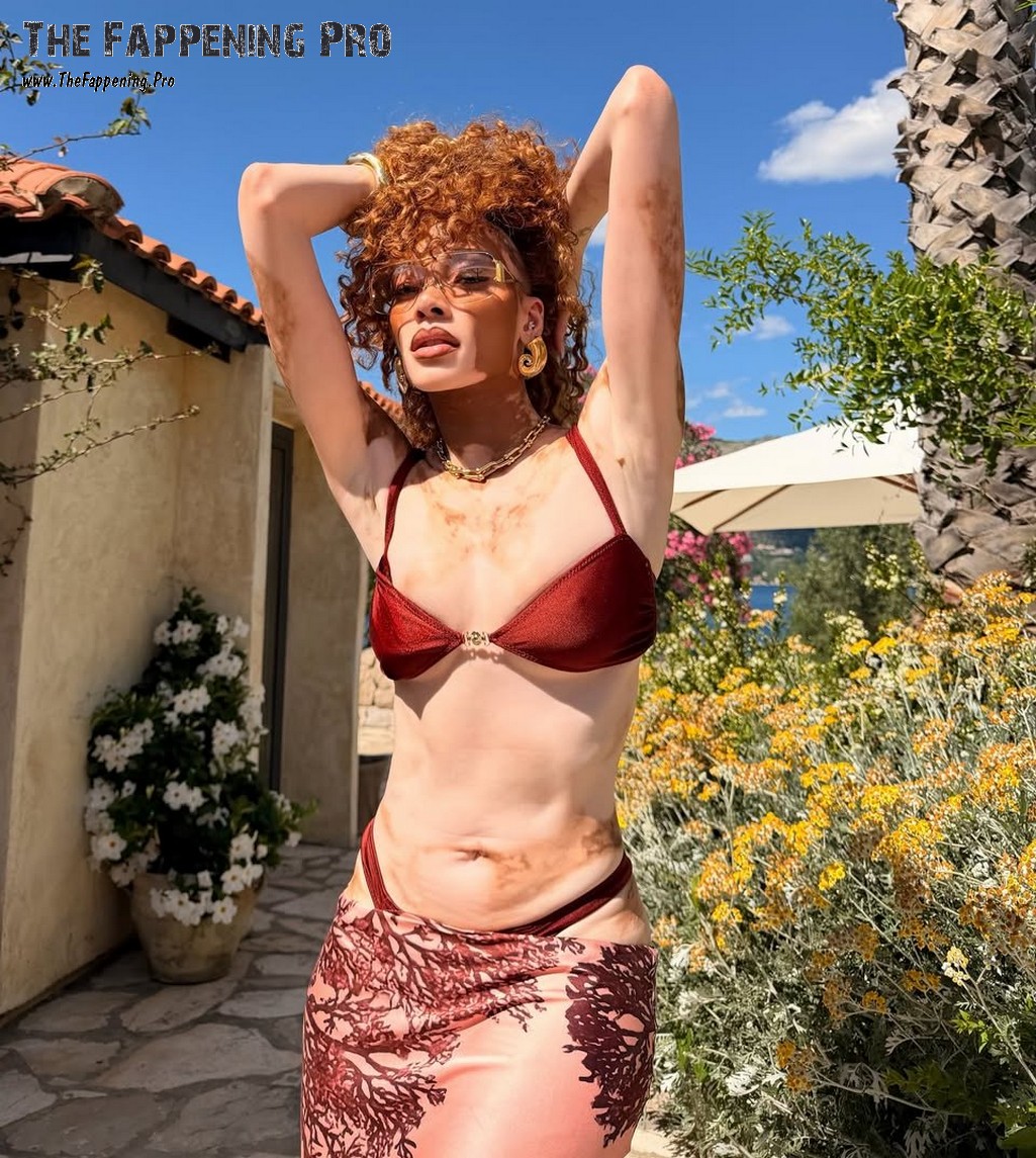 Sexy Model Hot