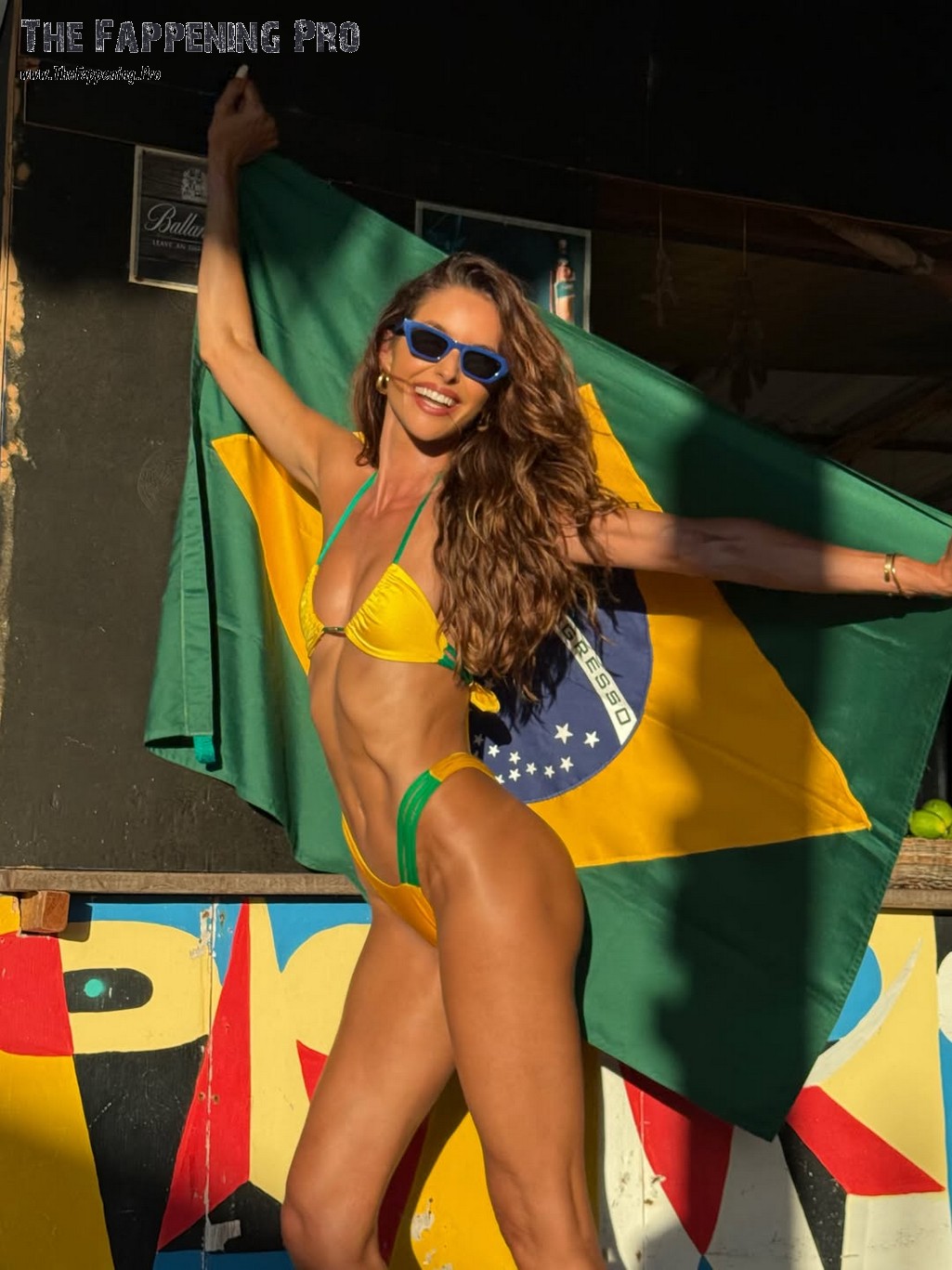 Izabel Goulart Sexy In Bikini