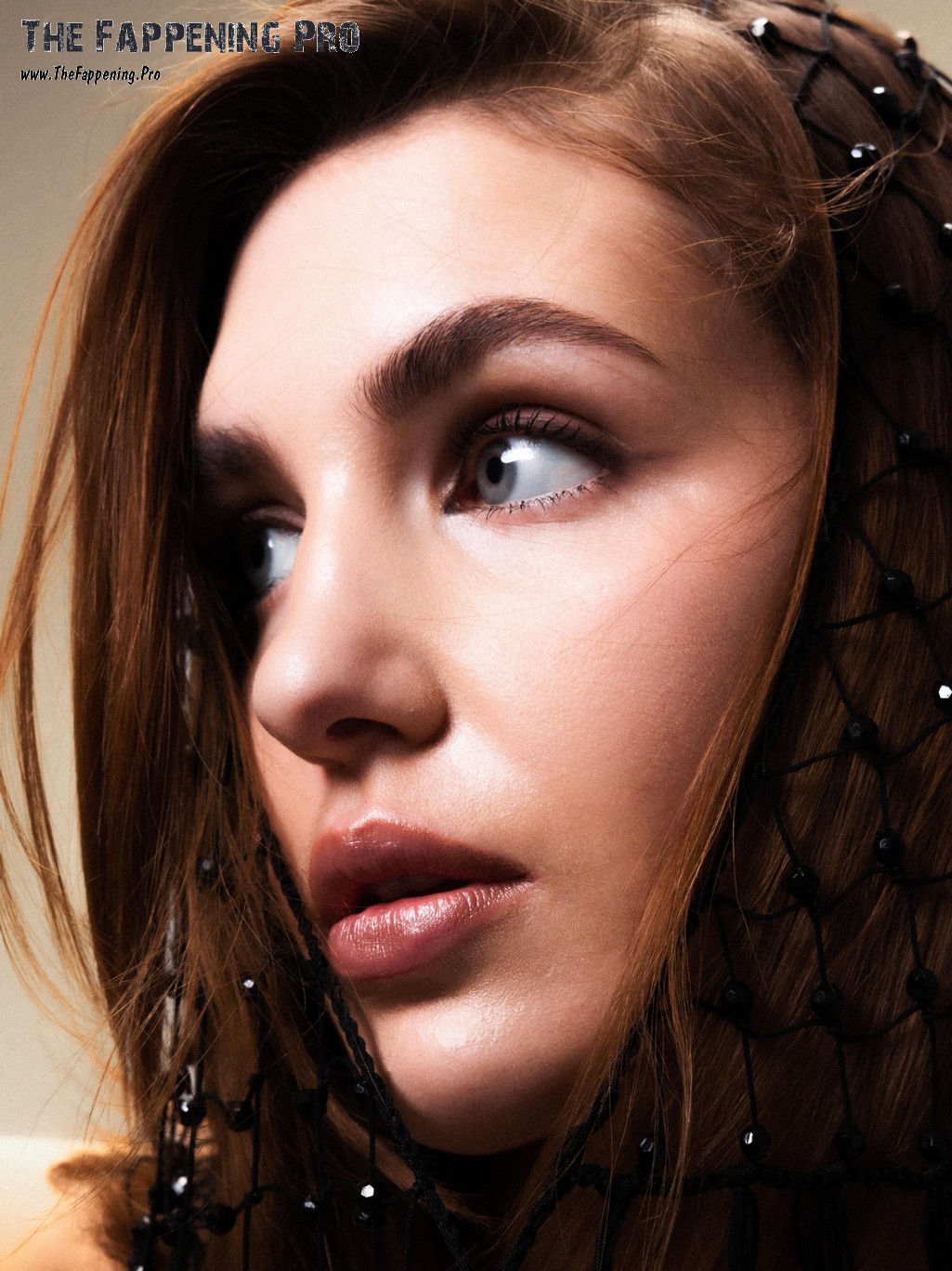 Sophie Nelisse In Schon Magazine June 2026