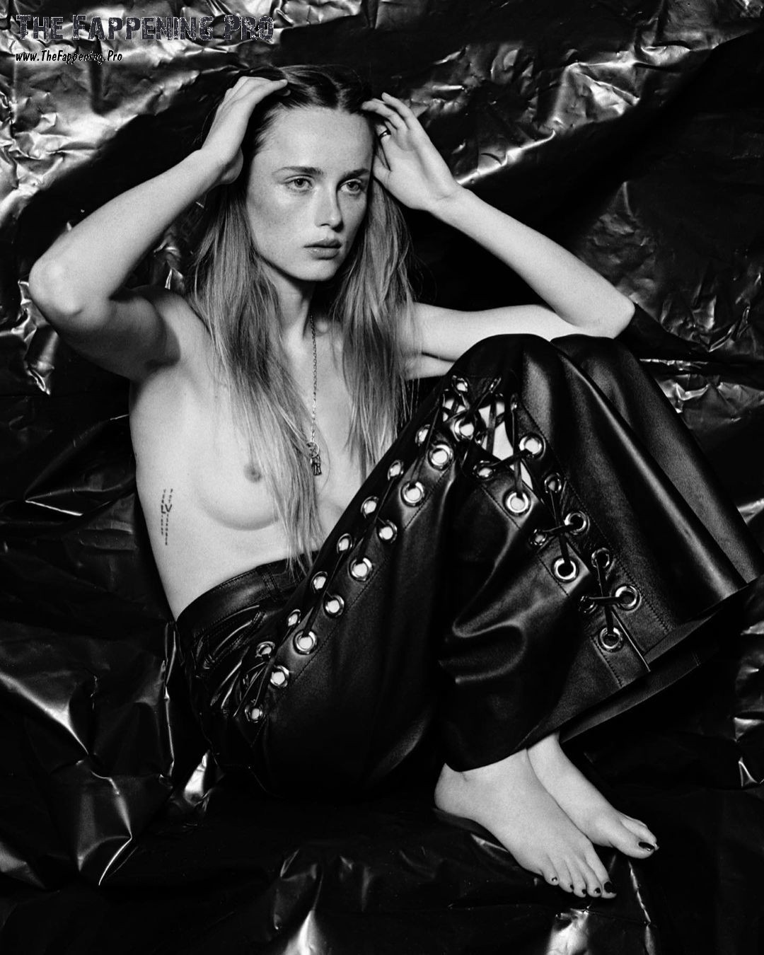 Rianne van Rompaey Topless