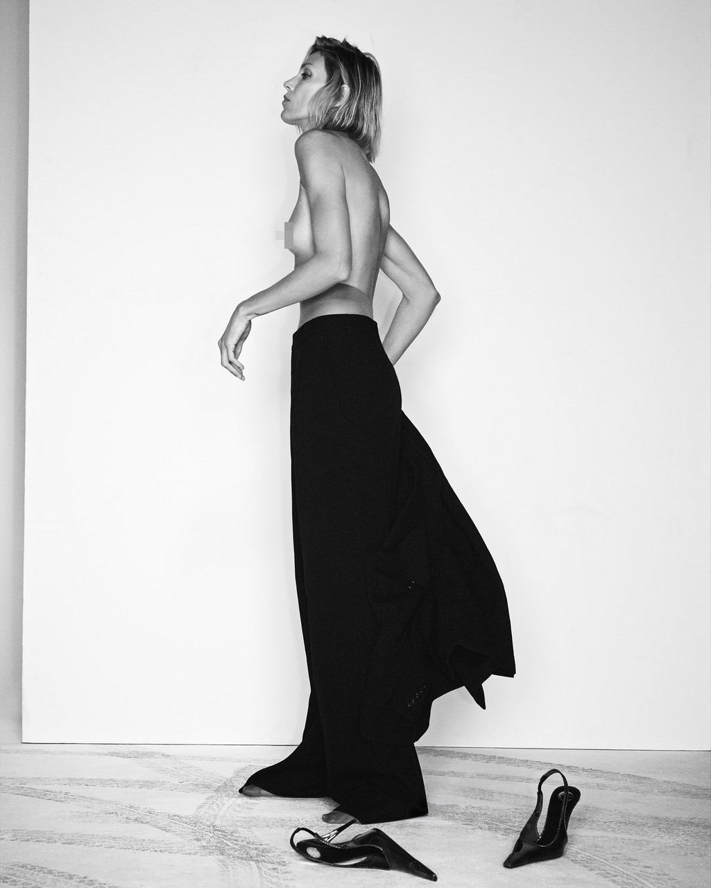 Anja Rubik Naked