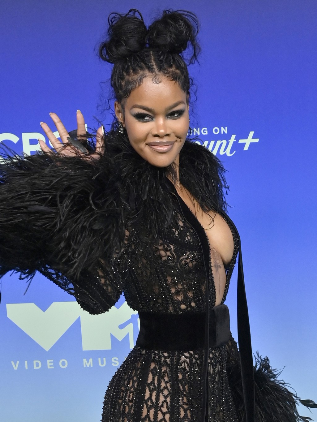 Teyana Taylor Huge Sideboobs Exposed